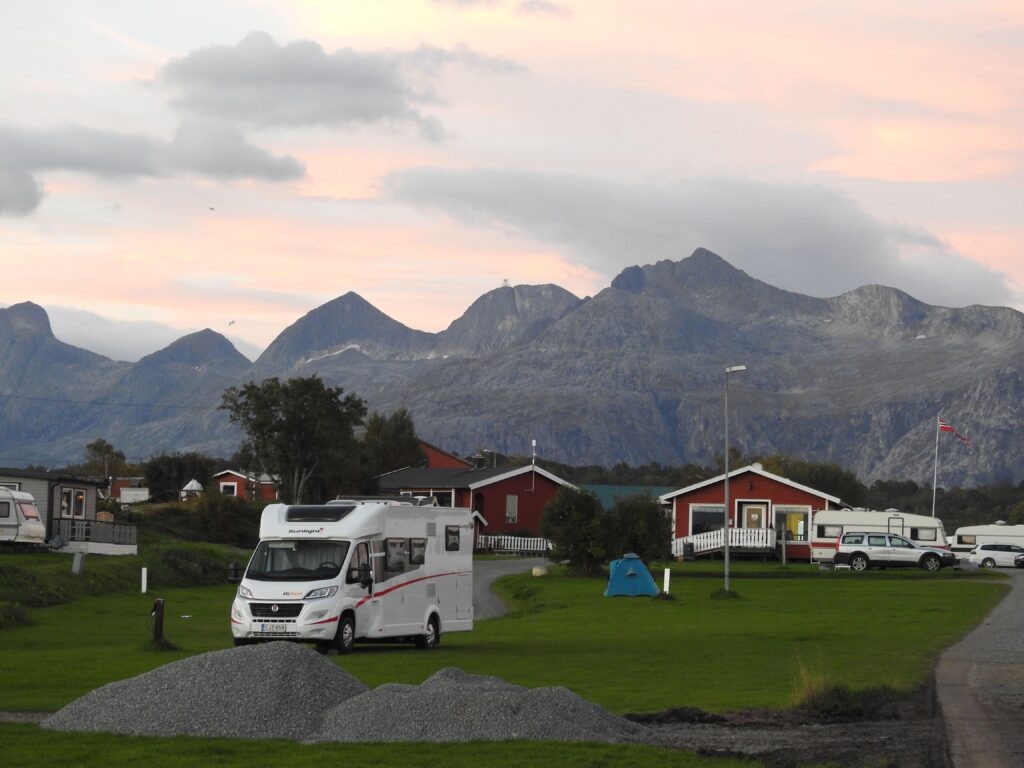 Camp Saltstraumen-Elvegård Camping